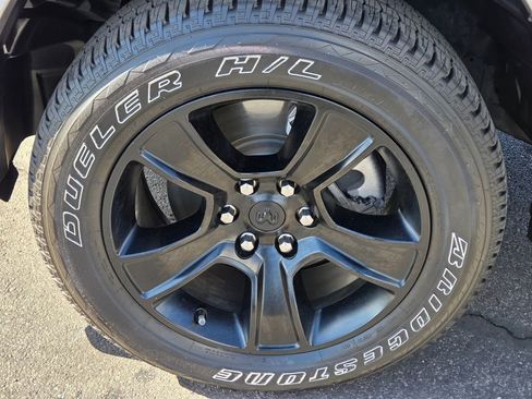 Used 2023 RAM 1500 Big Horn RWD image 13