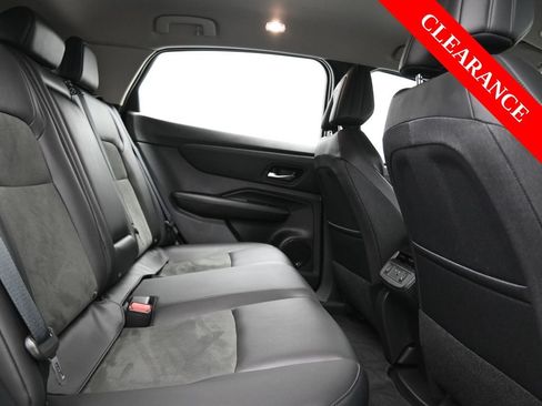 Used 2024 Nissan Ariya ENGAGE image 17