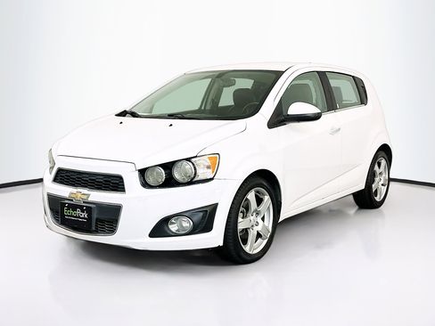 Used 2015 Chevrolet Sonic LTZ image 3
