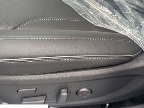 Certified 2023 Hyundai Santa Fe Limited image 9