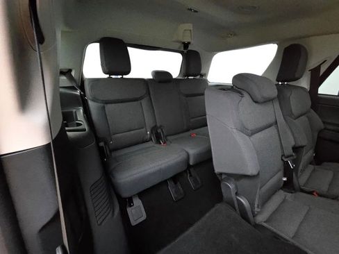 New 2025 Ford Expedition Active image 29