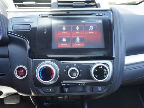 Used 2016 Honda Fit EX image 31