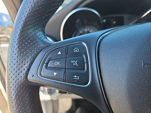 Used 2018 Mercedes-Benz C 300 Sedan image 18