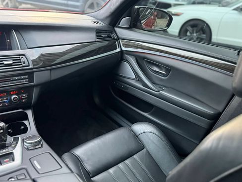 Used 2015 BMW M5 RWD image 23