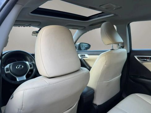 Used 2012 Lexus CT 200h Premium FWD image 29
