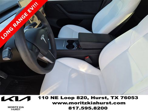 Used 2022 Tesla Model Y Long Range image 18