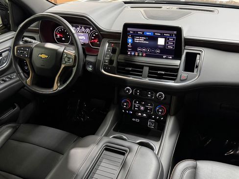 Used 2021 Chevrolet Tahoe High Country w/ Premium Package AWD/4WD image 4
