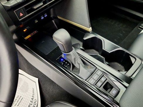 Used 2025 Toyota Camry SE w/ Multimedia Upgrade Package FWD image 16