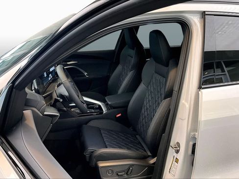 New 2026 Audi SQ5 Premium Plus AWD/4WD image 9