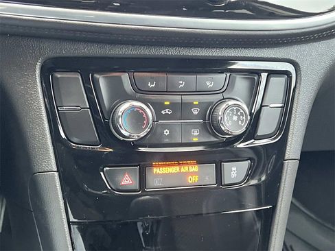 Certified 2022 Buick Encore Preferred w/ Safety Package image 21