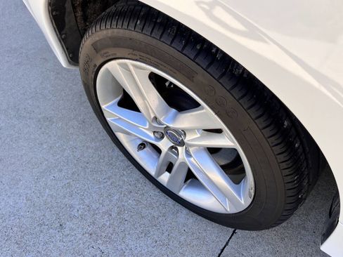 Used 2015 Volvo S60 T5 Premier Plus image 14