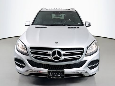 Used 2018 Mercedes-Benz GLE 350 4MATIC image 2
