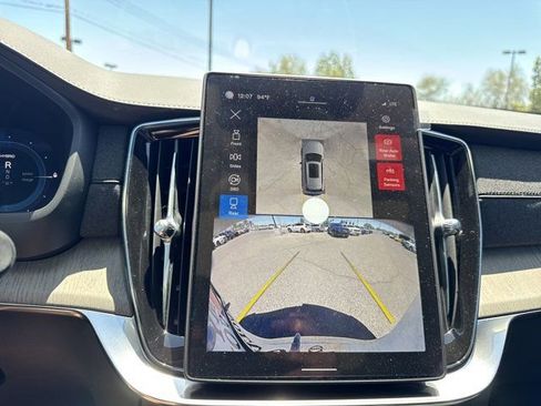 New 2025 Volvo XC90 T8 Ultra w/ Protection Package Premier image 29