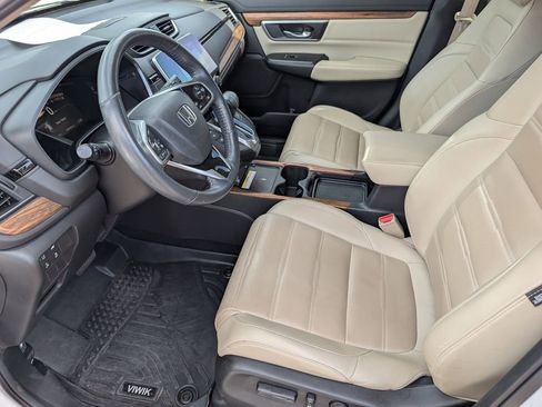 Used 2021 Honda CR-V Touring image 11