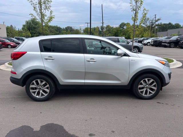 Used 2016 Kia Sportage LX AWD/4WD image 4