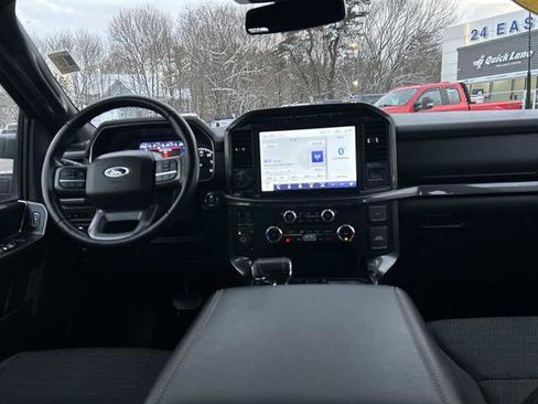 Used 2022 Ford F150 XLT w/ Equipment Group 302A High image 18