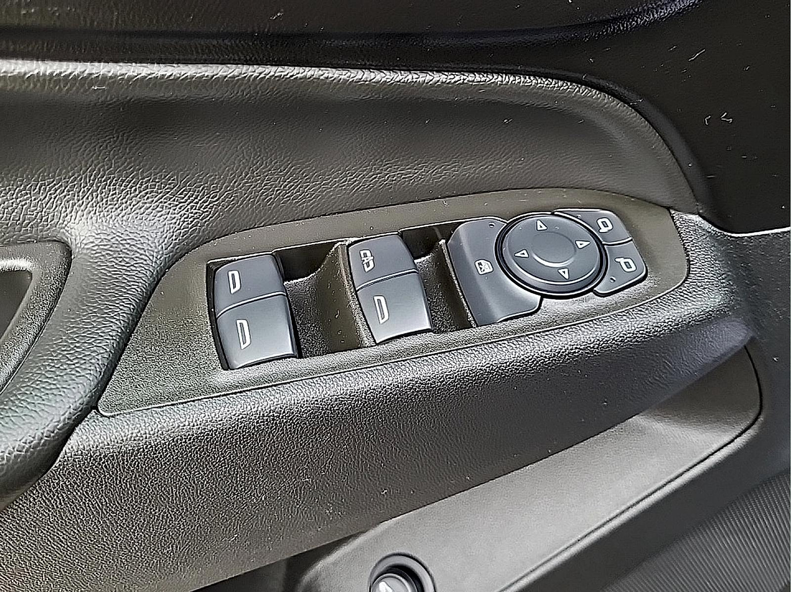 Used 2024 Chevrolet Equinox LT AWD/4WD image 14
