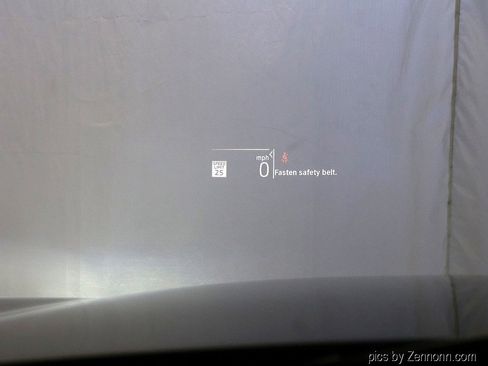 Certified 2025 BMW X2 xDrive28i image 18