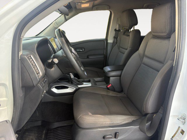 Used 2024 Nissan Frontier SV w/ Technology Package RWD image 9