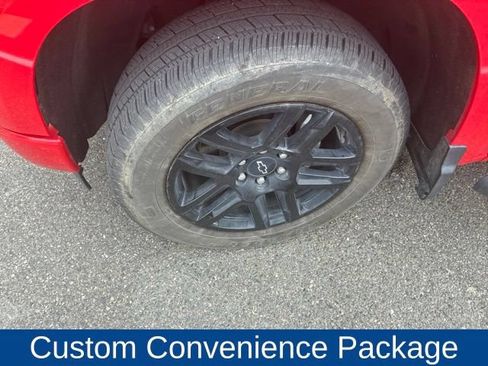 Used 2024 Chevrolet Silverado 1500 Custom w/ Rally Edition AWD/4WD image 7