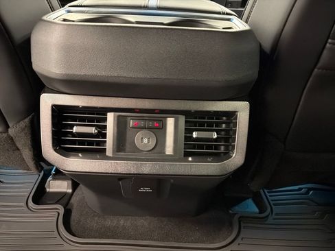 New 2026 Ford F250 Platinum AWD/4WD image 11