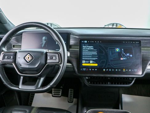 Used 2024 Rivian R1S Adventure AWD/4WD image 17