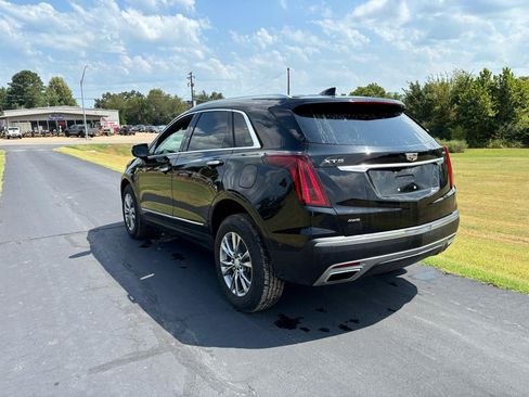 Used 2021 Cadillac XT5 Premium Luxury AWD/4WD image 8