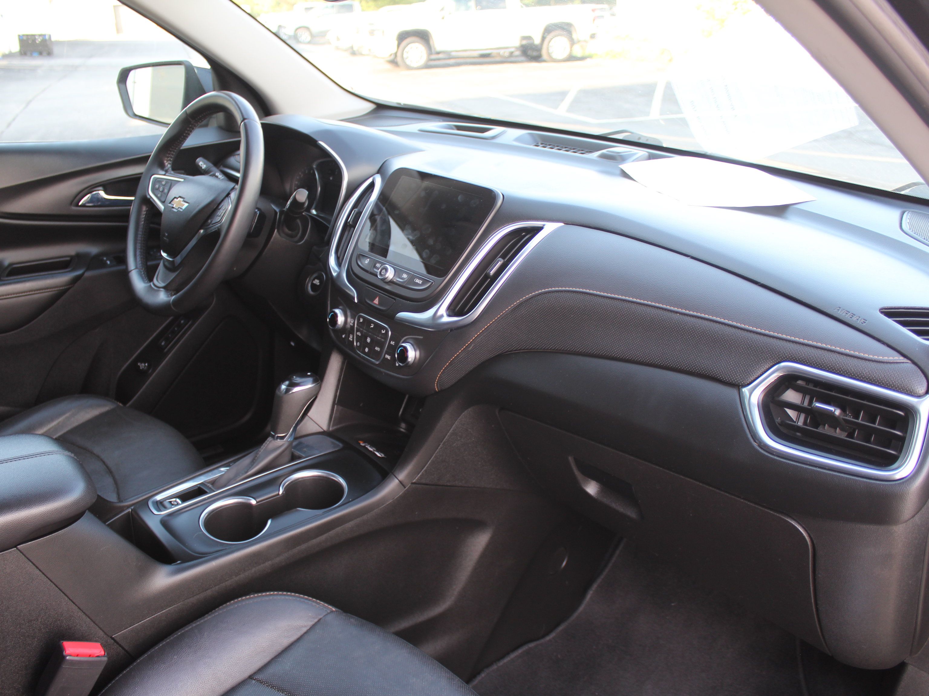Used 2021 Chevrolet Equinox Premier FWD image 28