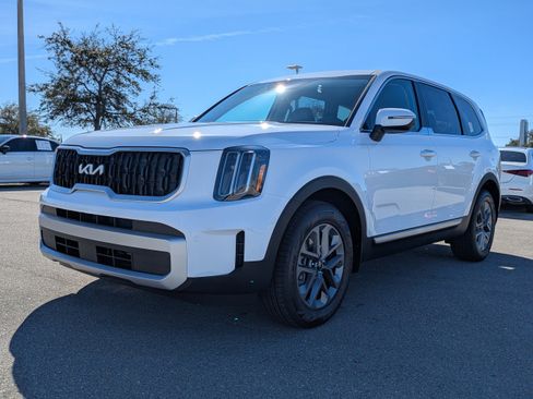 New 2025 Kia Telluride LX image 9