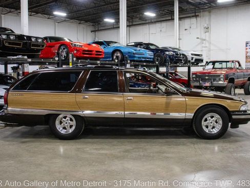 Used 1996 Buick Roadmaster Estate image 9