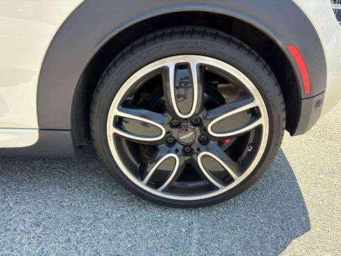 Used 2019 MINI Cooper John Cooper Works w/ Signature Upholstery Package FWD image 24