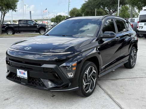 Used 2024 Hyundai Kona N Line image 9