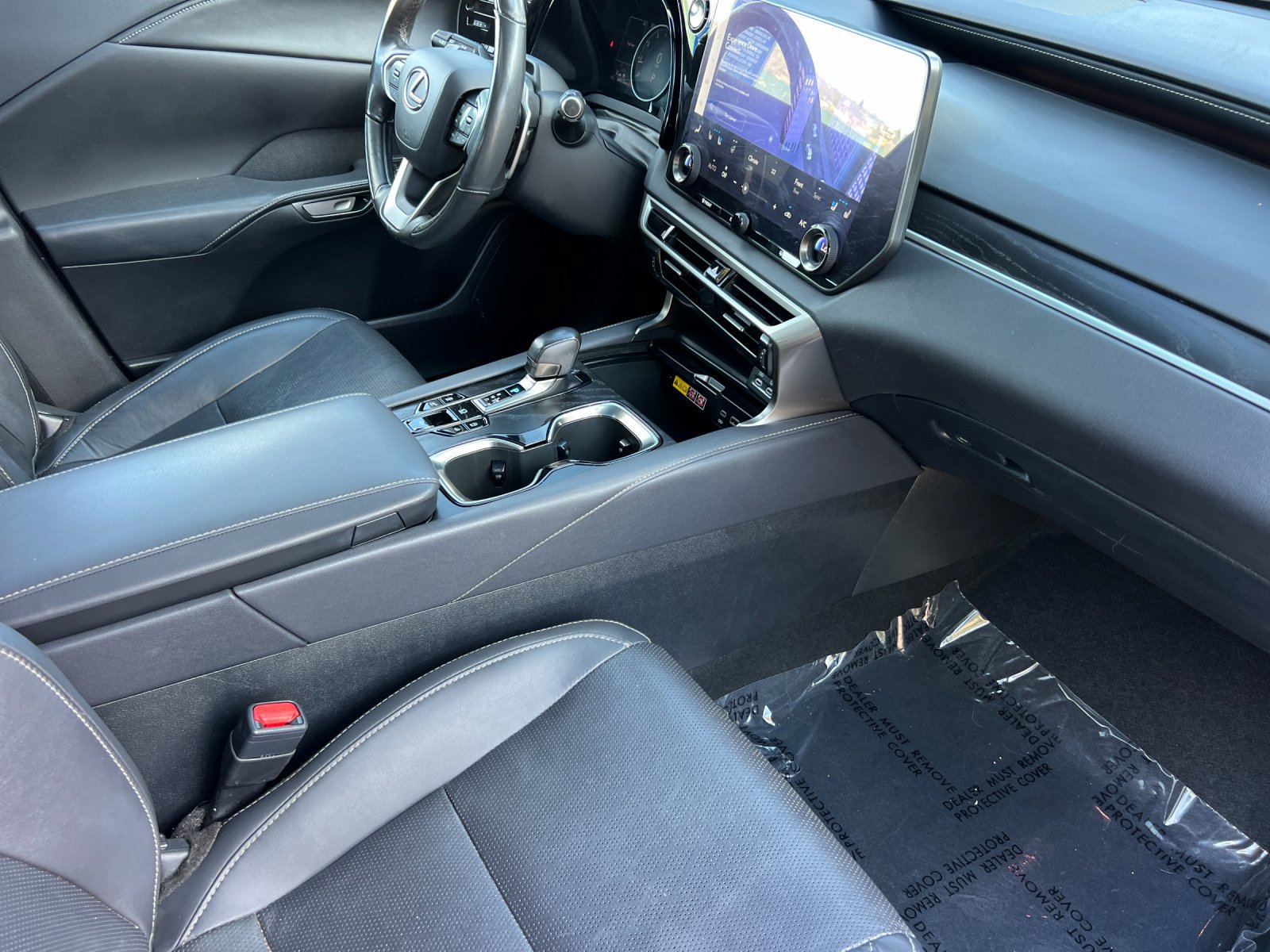 Used 2023 Lexus RX 350 Premium Plus w/ Cold Area Package AWD/4WD image 15