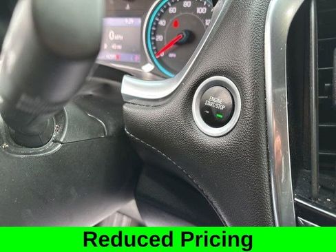 Used 2022 Chevrolet Traverse LT w/ LPO, Floor Liner Package image 20