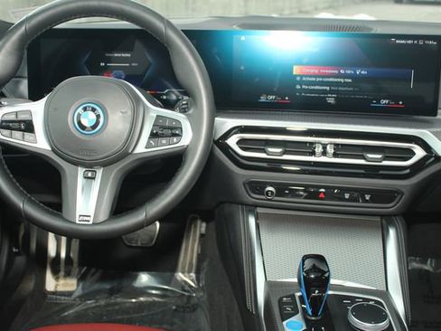 Certified 2023 BMW i4 eDrive40 w/ M Sport Package image 21