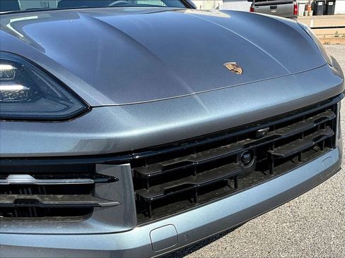 New 2026 Porsche Cayenne Coupe AWD/4WD image 23