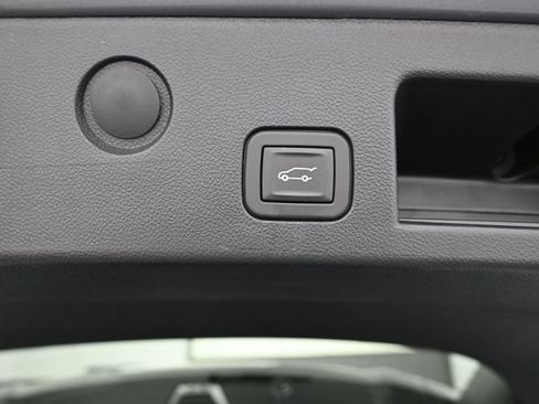 Used 2026 Chevrolet Equinox RS w/ Convenience Package III AWD/4WD image 13