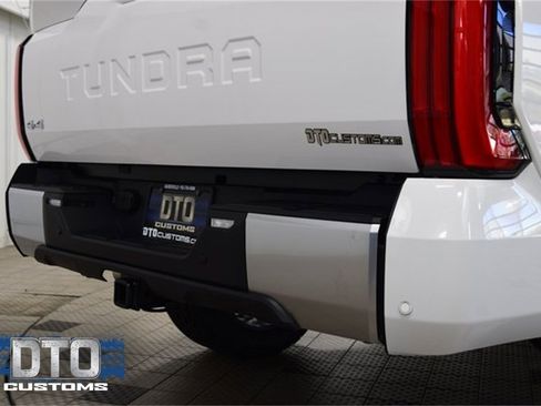 Used 2024 Toyota Tundra Limited image 19
