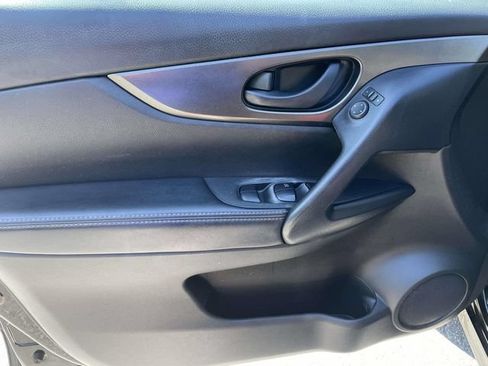 Used 2020 Nissan Rogue Sport S FWD image 20