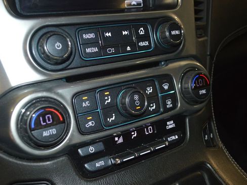 Used 2019 Chevrolet Tahoe LT AWD/4WD image 30