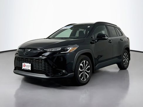 Used 2024 Toyota Corolla Cross AWD Hybrid image 3