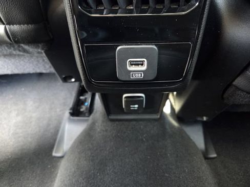 Used 2022 Jeep Compass Limited AWD/4WD image 14