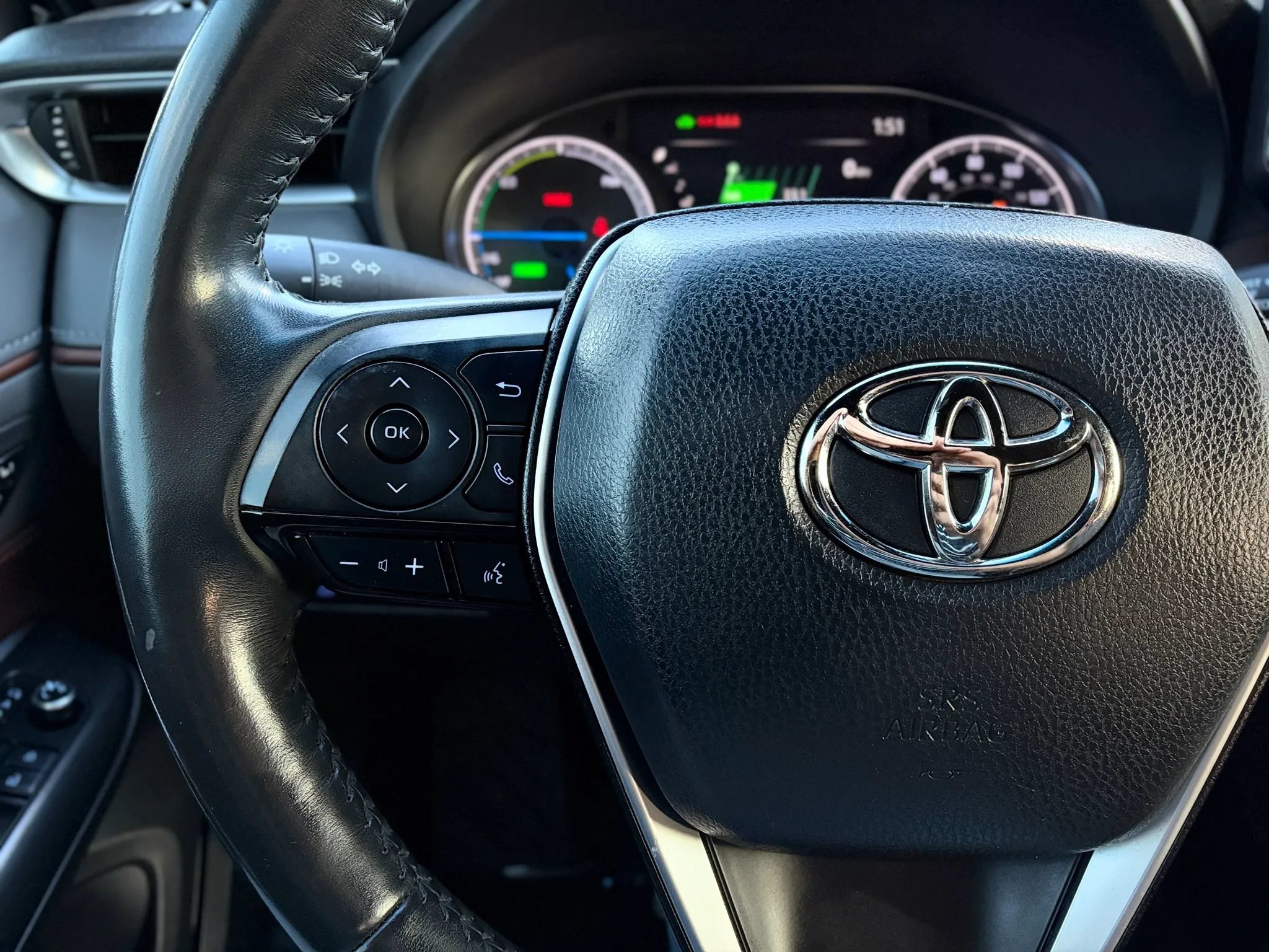 Used 2021 Toyota Venza Limited w/ Advanced Technology Package AWD/4WD image 28
