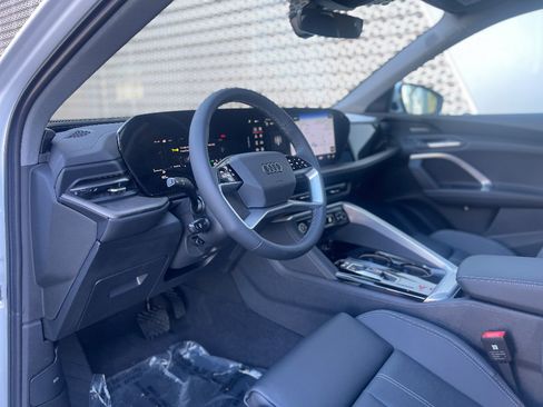 New 2025 Audi Q5 Premium Plus image 18