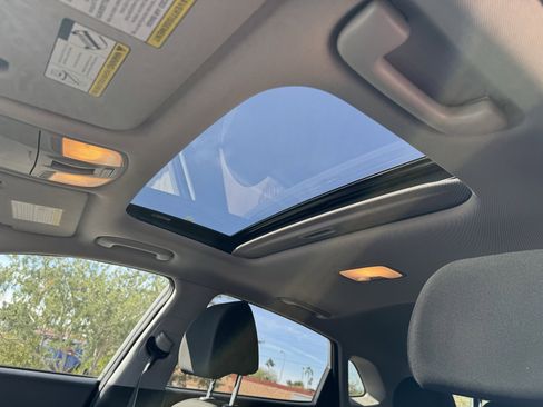 Used 2022 Hyundai Kona SEL w/ Convenience Package image 12