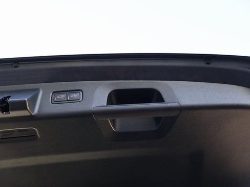 New 2025 Kia Telluride S image 18