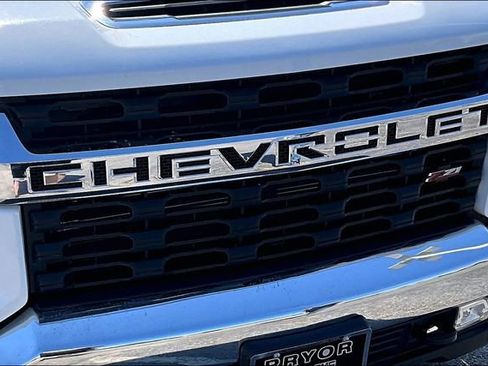 Used 2022 Chevrolet Silverado 2500 LT w/ Convenience Package AWD/4WD image 34