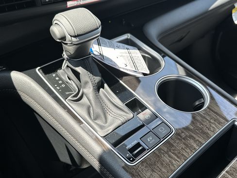 New 2026 Toyota Sienna Limited AWD/4WD image 24