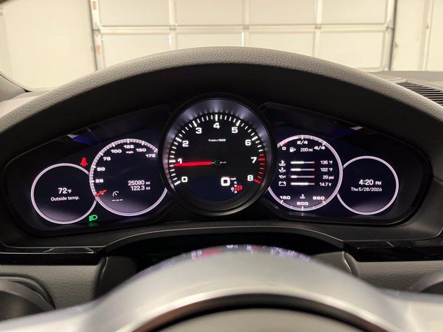 Used 2022 Porsche Cayenne Platinum Edition AWD/4WD image 22