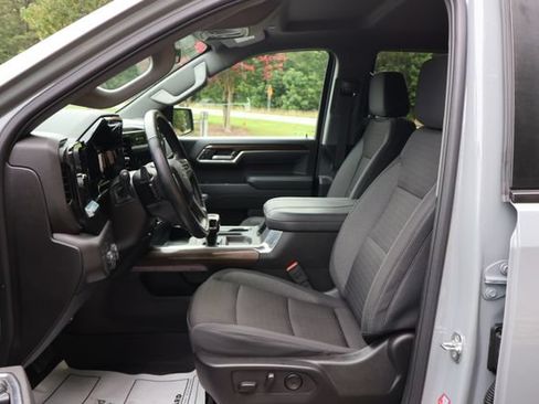 Used 2025 Chevrolet Silverado 1500 RST w/ LPO, Dark Essentials Package AWD/4WD image 19